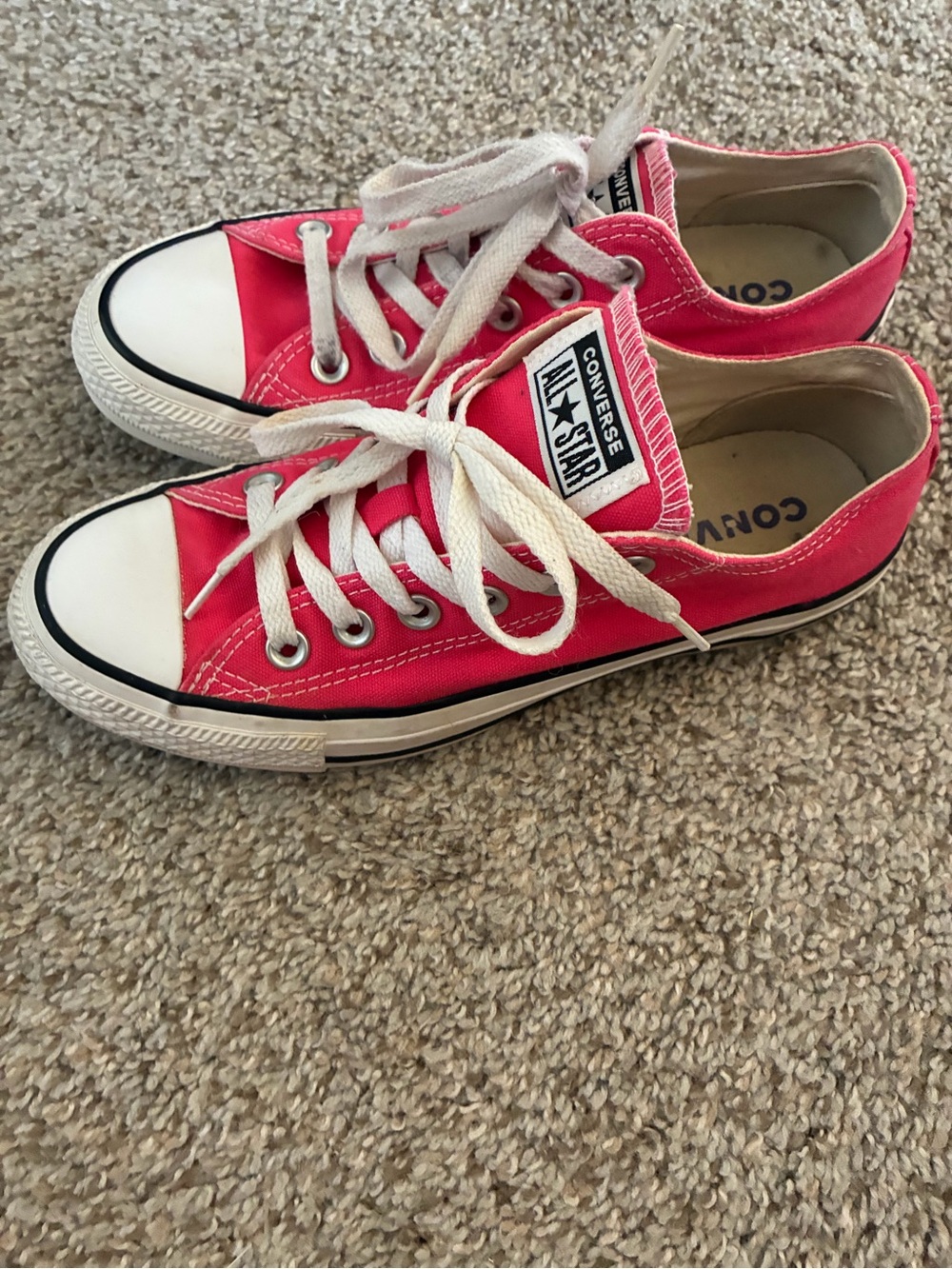 Pink Converse - Picture 4 of 6